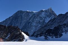 03C Mount Epperly Morning Close Up From Mount Vinson Low Camp.jpg